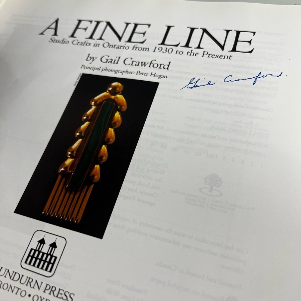 A Fine Line Studio Crafts in Ontario from 1930 - Present Book by Gail Crawford - Picture 5 of 11